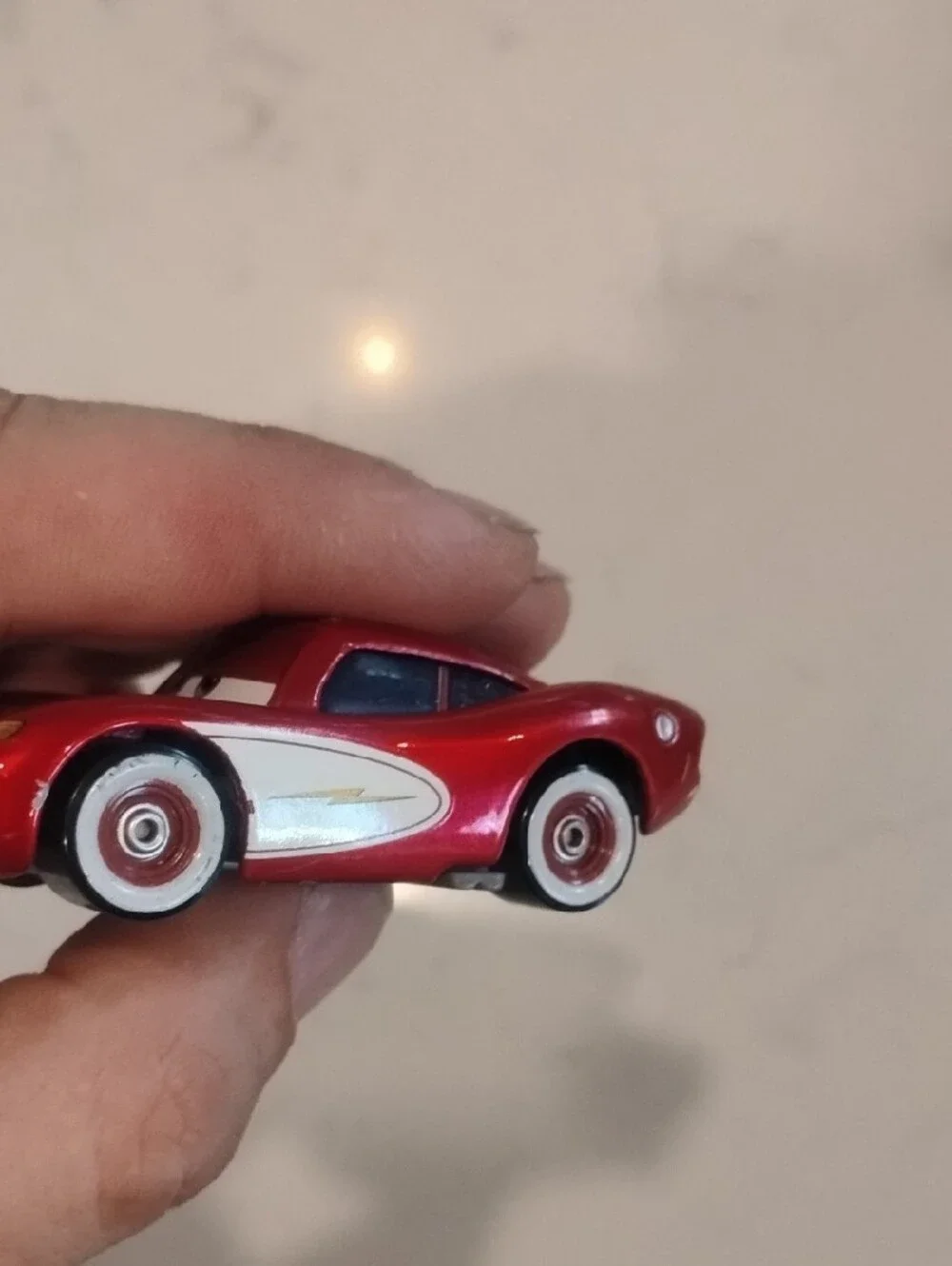 Mattel Cruisin Lightning McQueen Metallic Red Die-Cast Car